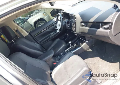 2018 Mitsubishi Outlander Es/Le/Se/Sel z USA, uszkodzony, nr VIN JA4AZ3A31JZ069176